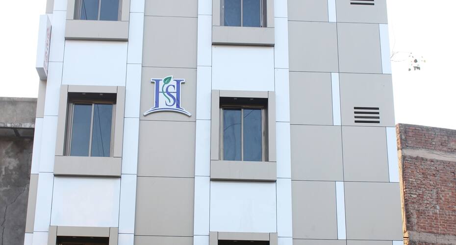 Hotel Shiv Inn, Ahmedabad 1